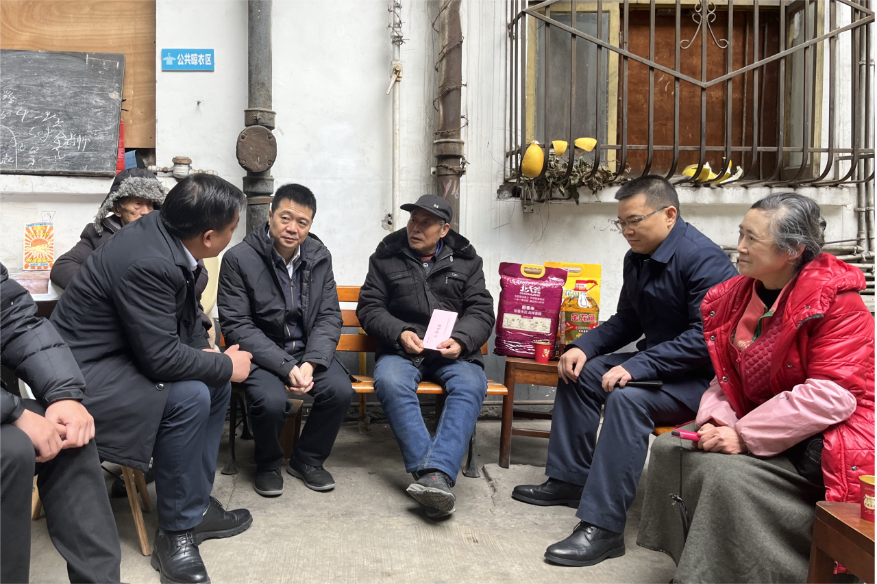 省尊龙集团党委书记、董事长游勇开展慰问活动督导调研工作